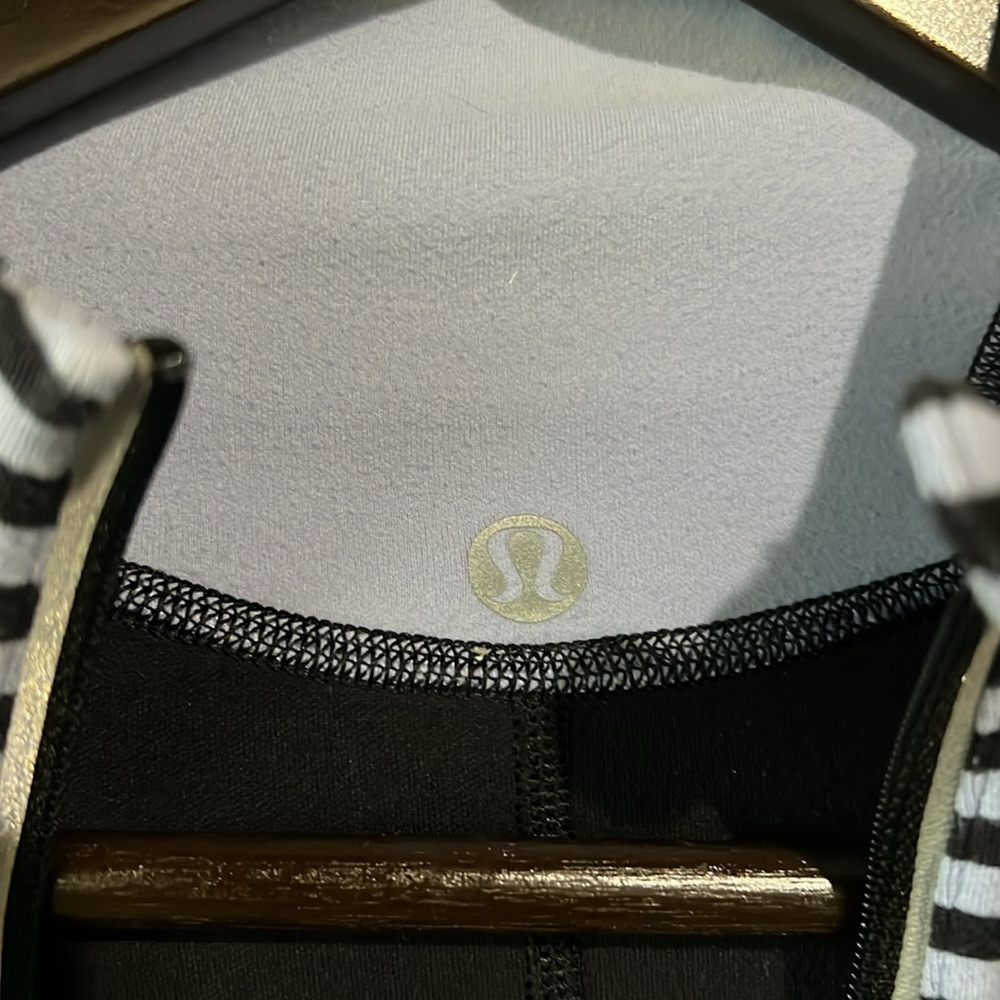 Lululemon Pullover - image 2